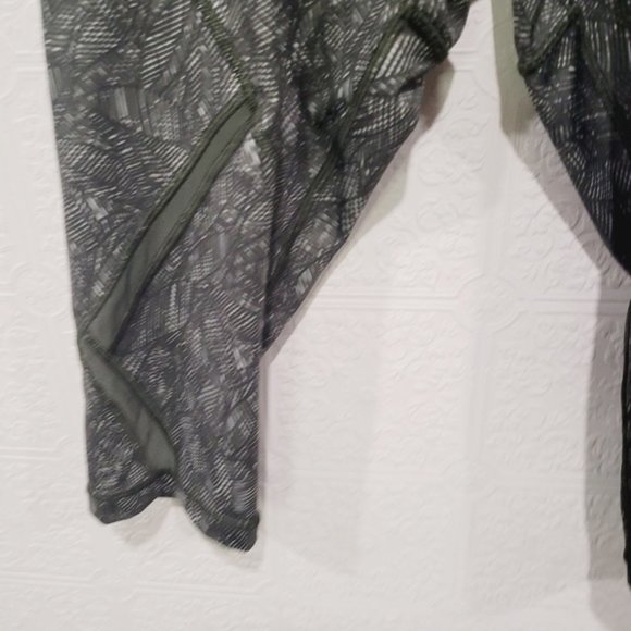 Lululemon Cool to Street crop - Picture 5 of 7